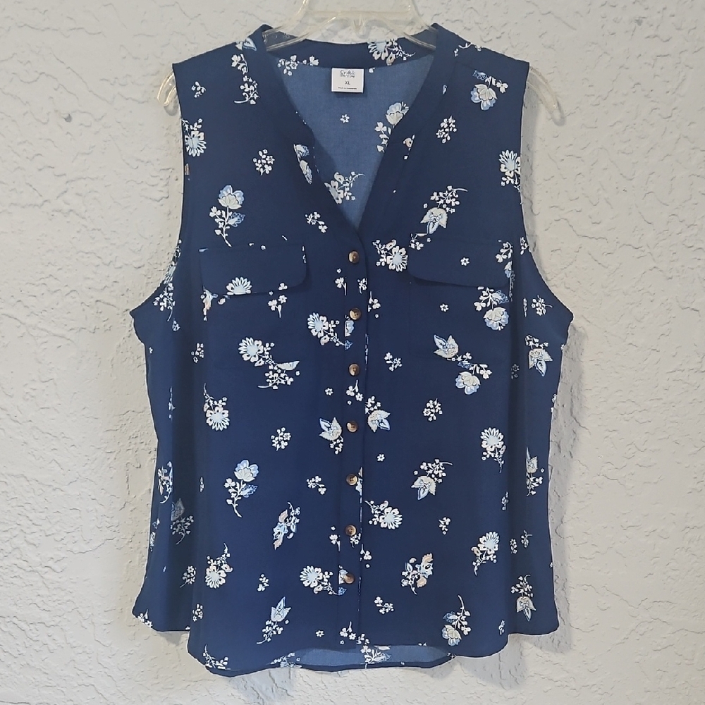 NWOT Croft & Barrow Navy Floral Sleeveless Blouse | Size XL